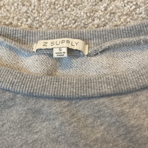 Z-supply Heather grey sweater size S lightly used great condition - Picture 2 of 4